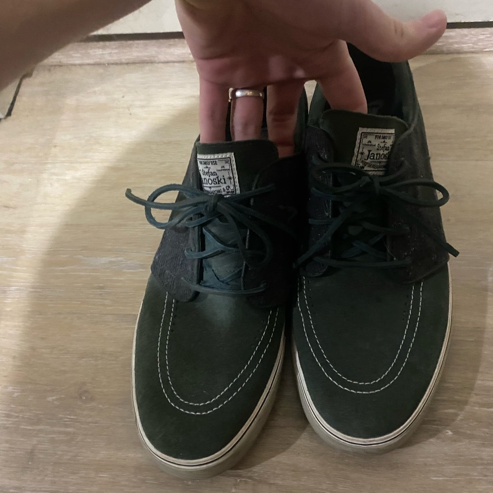 Nike sb -Stefan janoski- OG green corduroy!!!